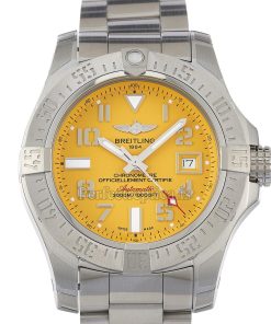 Breitling Avenger II A17331101I1A1