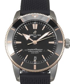Breitling Superocean UB2030121B1S1