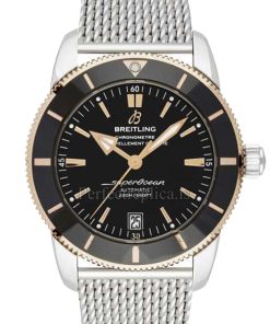 Breitling Superocean UB2010121B1A1