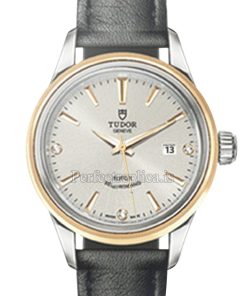 Tudor Style 12103