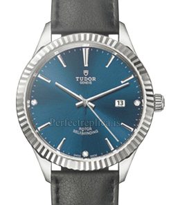 Tudor Style 12710