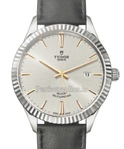Tudor Style 12710