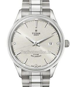 Tudor Style 12700