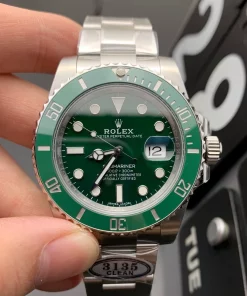 Clean Factory Submariner Date 116610LV 40mm Green Dial Green Ceramic Bezel Stainless Steel Watch