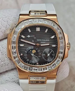 Patek Philippe Nautilus 5712R Rose Gold Baguette Diamond Bezel White Rubber Strap Perfect Clone Watch