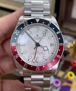 ZF Factory Tudor 41mm GMT Pepsi Bezel White Dial Automatic Watch Sapphire Steel Bracelet
